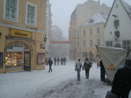 Comienzo de la tormenta de nieve en Tallin